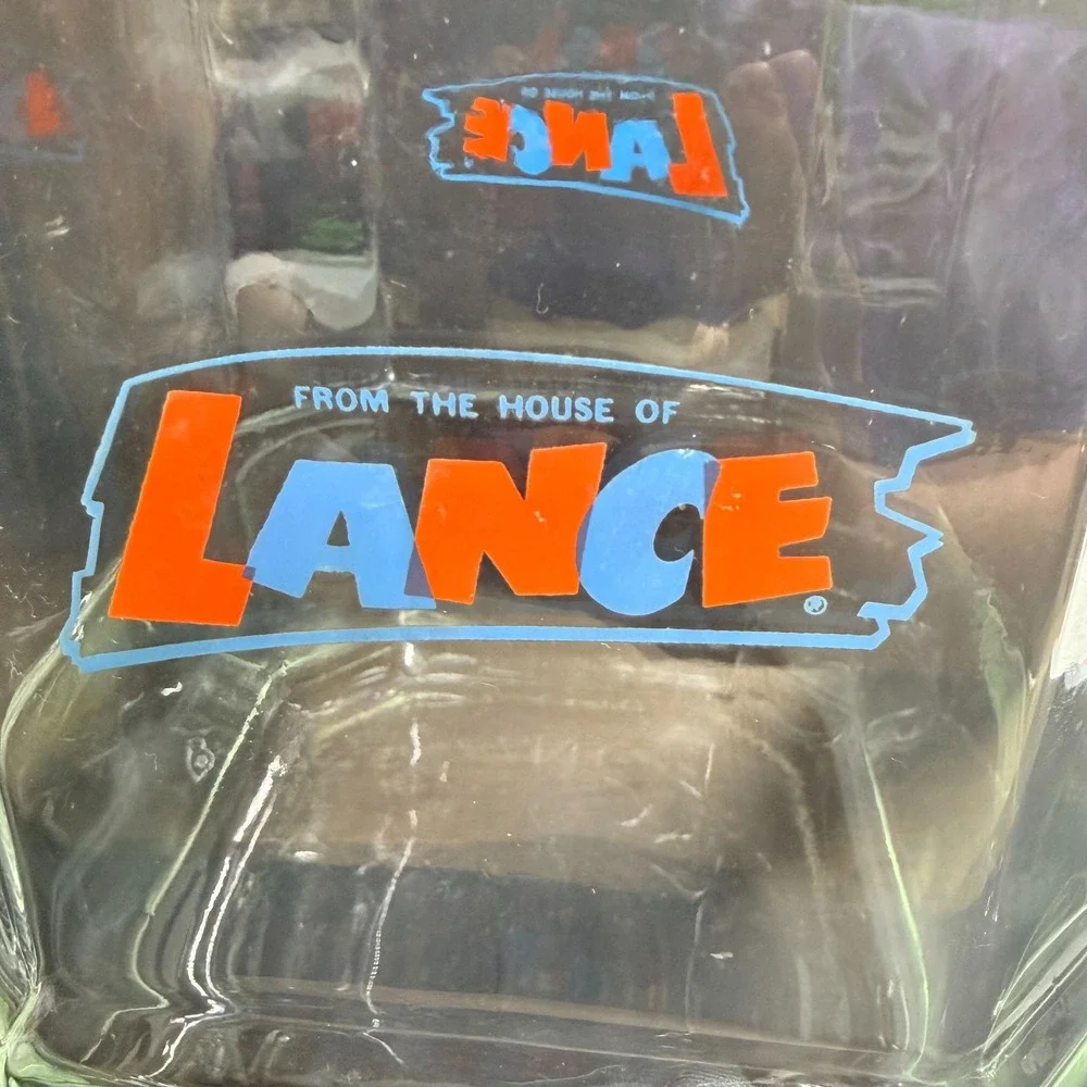 Vintage 8-Sided Lance Glass Display Counter Cookie Cracker Jar w/ Embossed Lid‎